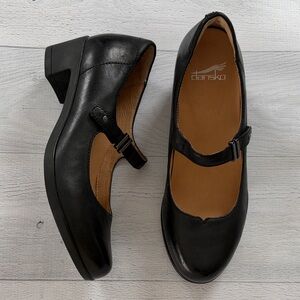 Dansko Callista Mary Jane Burnished Leather Heeled Shoes Size 39/US 8.5-9 Black